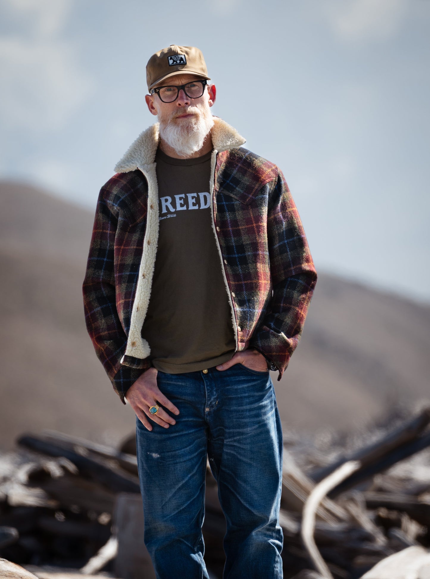 Vintage BLACK BEAR BRAND - The Ultimate Jeans