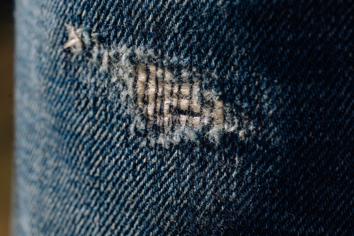 Vintage BLACK BEAR BRAND - The Ultimate Jeans