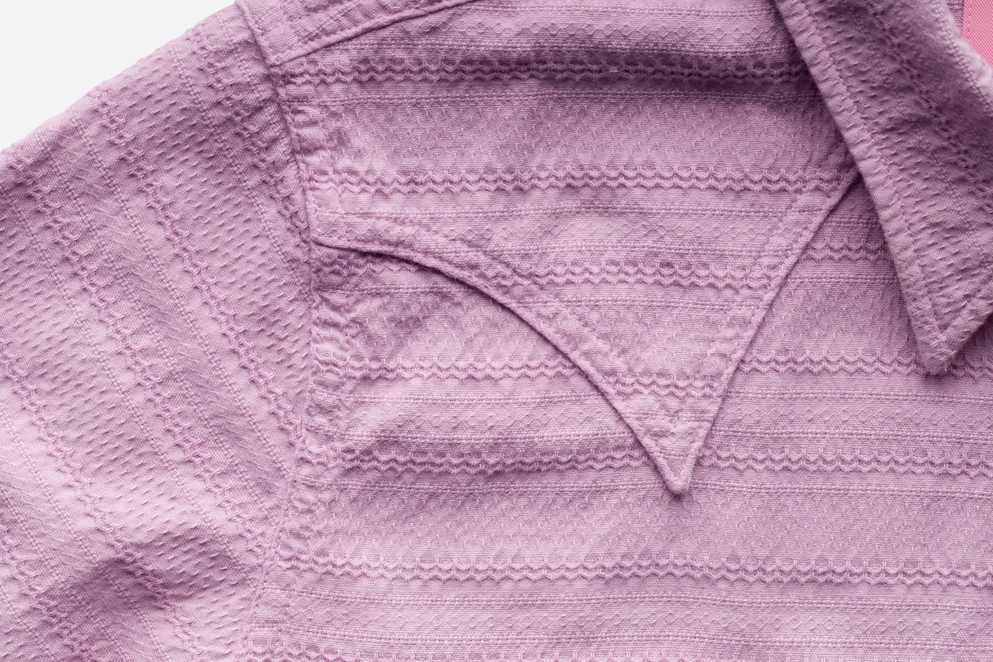 Black Bear Brand WOMAN - LAVENDER Embroidery... Western P-Snap Shirt
