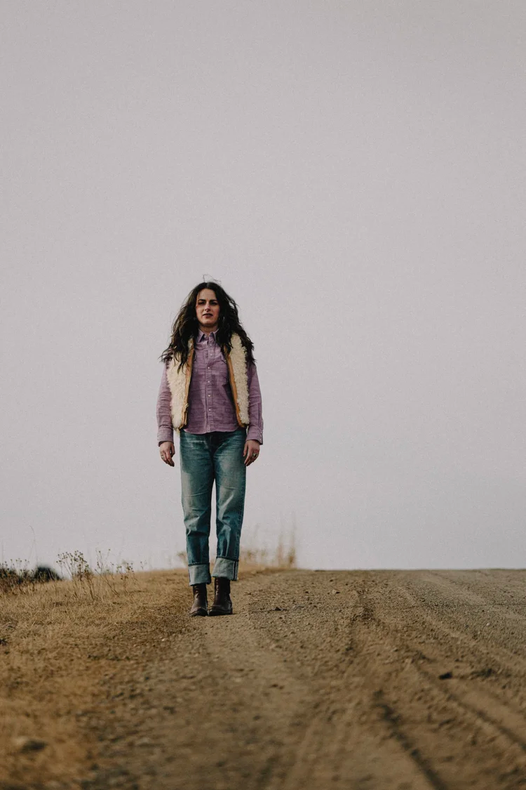 Black Bear Brand WOMAN - LAVENDER Embroidery... Western P-Snap Shirt