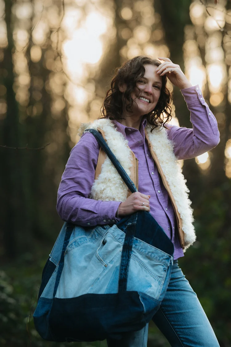 Black Bear Brand WOMAN - LAVENDER Embroidery... Western P-Snap Shirt