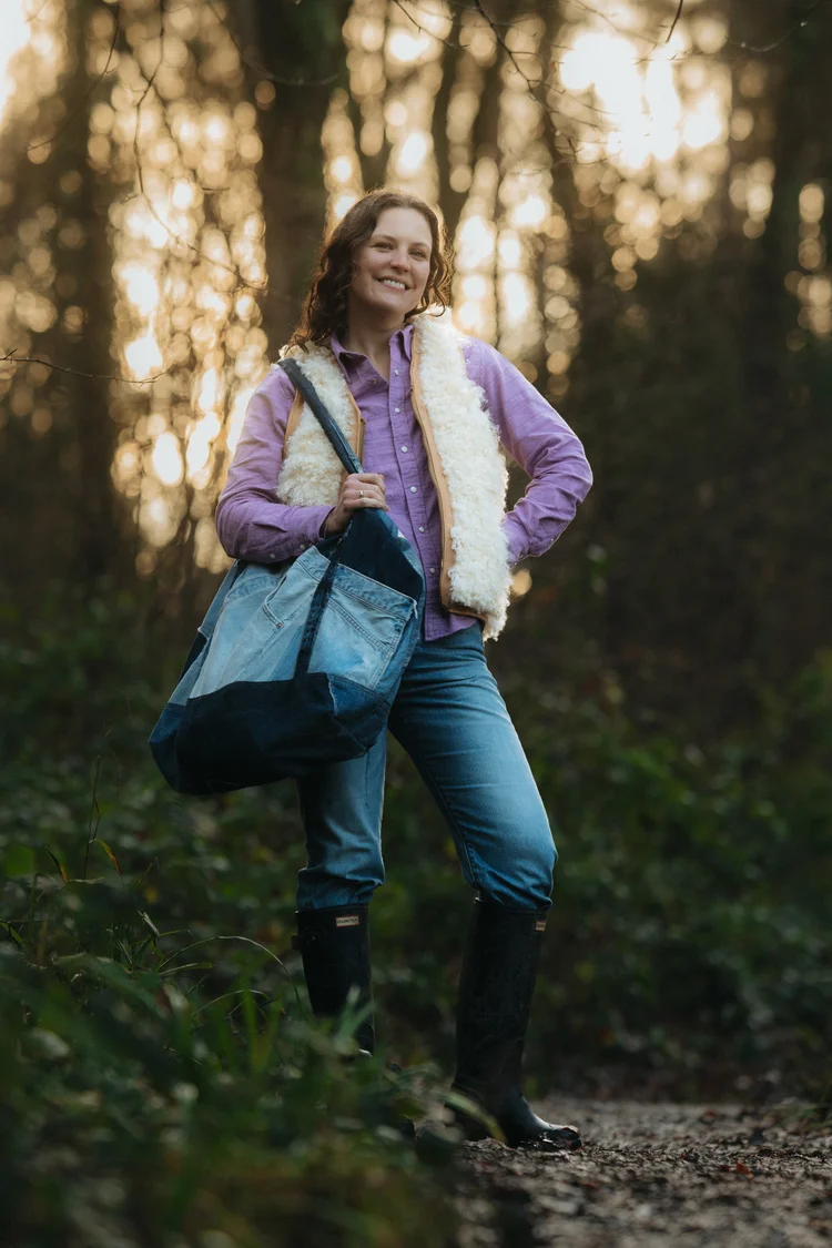 Black Bear Brand WOMAN - LAVENDER Embroidery... Western P-Snap Shirt