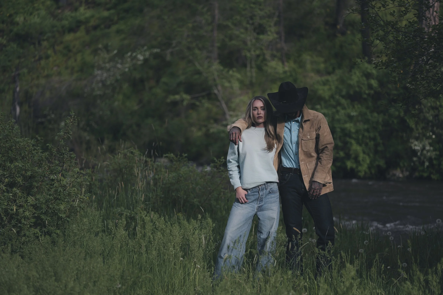 Black Bear Brand WOMAN - Boy Friend Washed Jeans!
