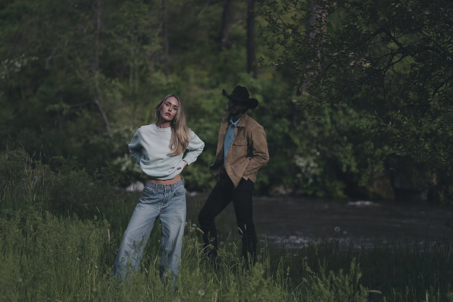 Black Bear Brand WOMAN - Boy Friend Washed Jeans!